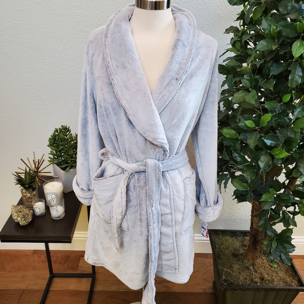 NWT Steel Gray Blue Super Plush Robe